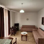 Comfy Beachfront - 50m From The Sea Apartmán *
