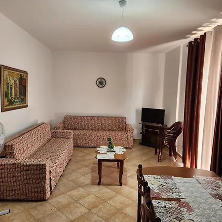 Comfy Beachfront - 50m From The Sea Golem (Tirana)