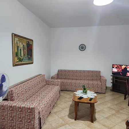 Apartmán Comfy Beachfront - 50m From The Sea Golem (Tirana)