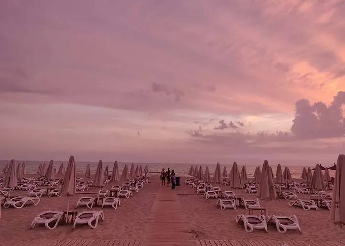 Appartamento Comfy Beachfront - 50m From The Sea *